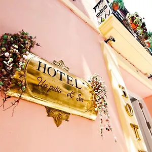 ** Hotel Un Patio Al Sur España